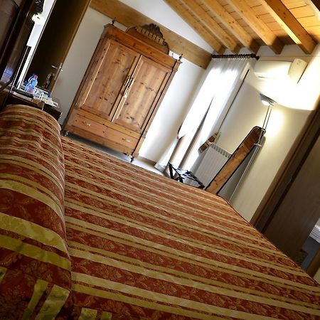 9 Muse Bed And Breakfast Canneto sull'Oglio Extérieur photo