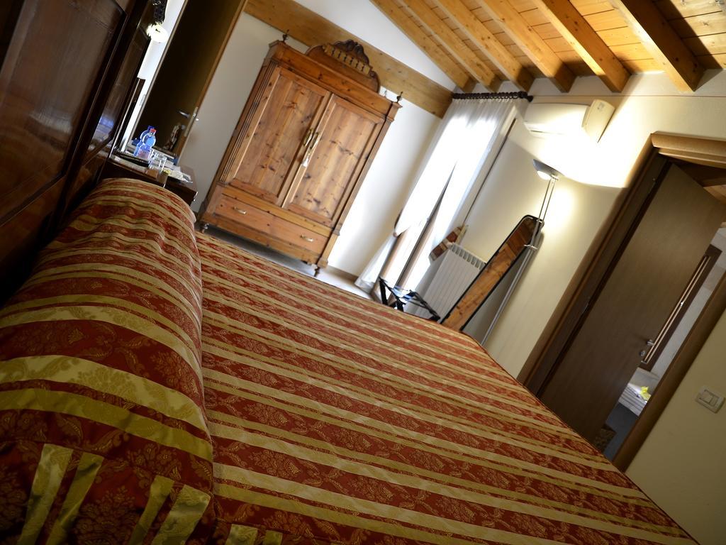 9 Muse Bed And Breakfast Canneto sull'Oglio Extérieur photo