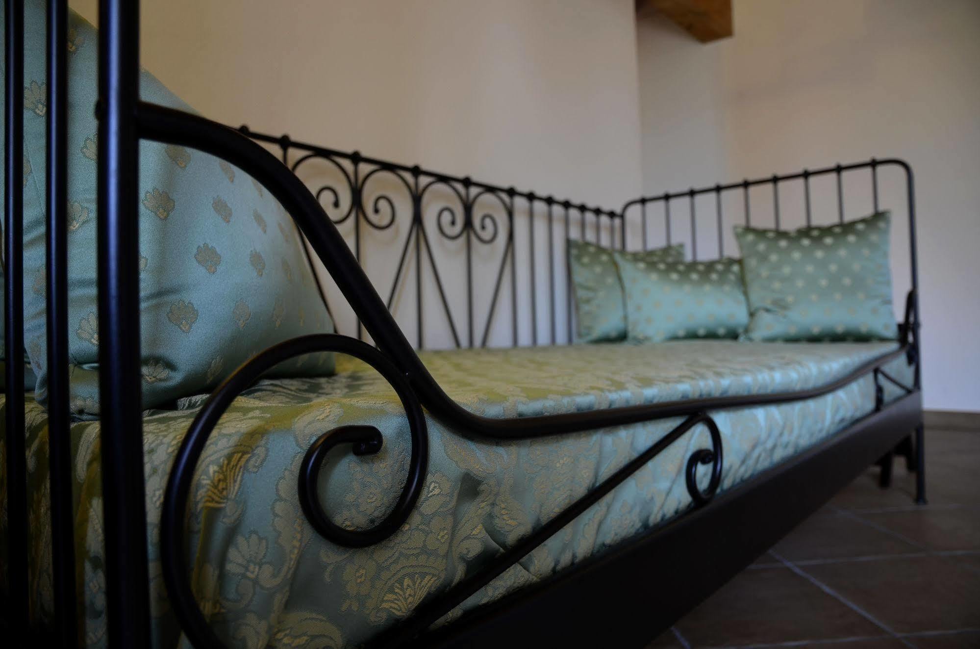 9 Muse Bed And Breakfast Canneto sull'Oglio Extérieur photo