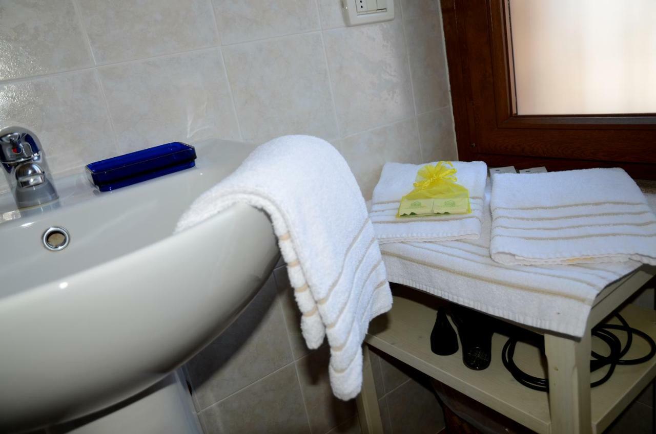 9 Muse Bed And Breakfast Canneto sull'Oglio Extérieur photo